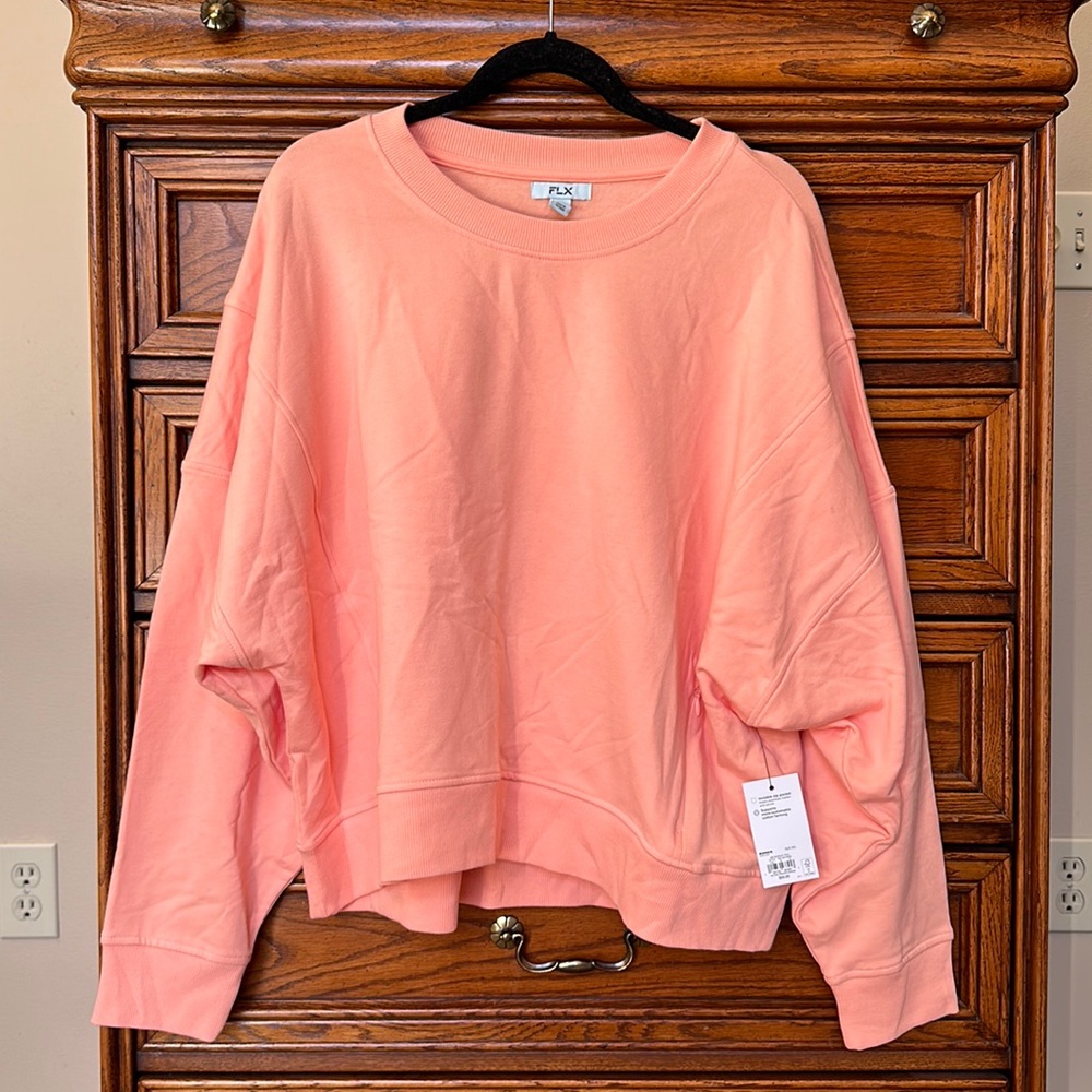NWT FLX Boracay Crewneck
